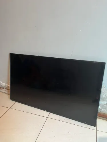 Tv AOC 55 para retirada de peças 