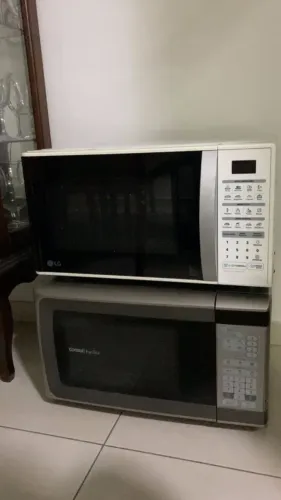 Microondas cada um 300 reais