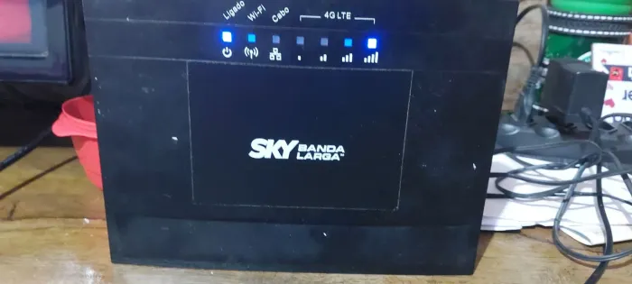 modem de chip (cartão SIM) SKY<br>?O modelo dele é o SKY