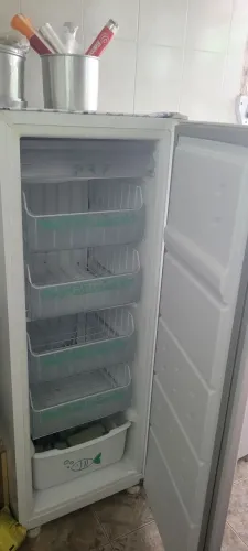 Freezer Vertical Consul 121 Litros - CVU18GB