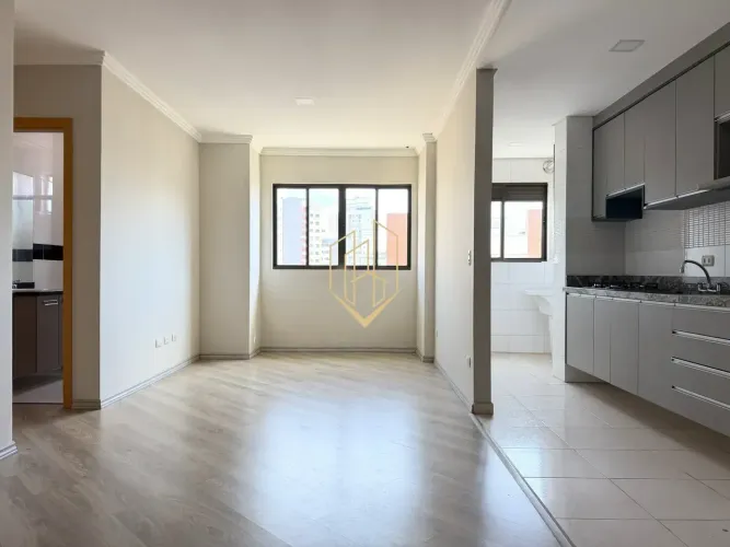 Cobertura duplex com 3 quartos e 2 vagas no Cristo Rei
