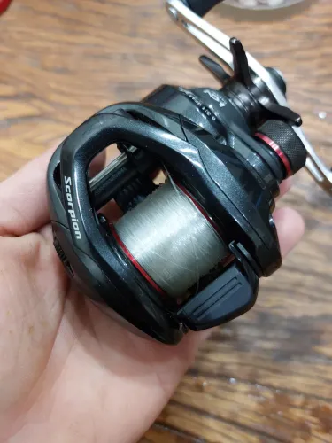 Carretilha Shimano Scorpion 70 Ótimo estado