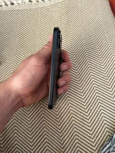 iPhone 15 100%