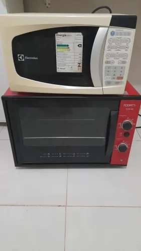 Vendo um micro-ondas e um forno eletrico 60ls