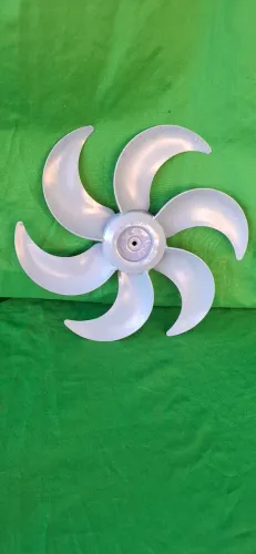 Hélice para ventilador azul