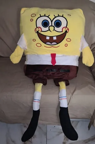 Vendo pelúcia Bob esponja gigante 110cm novo