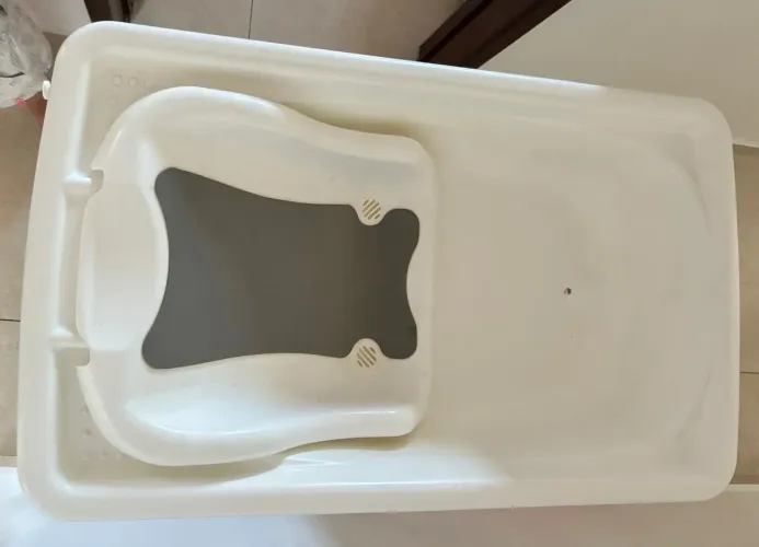 Banheira com suporte