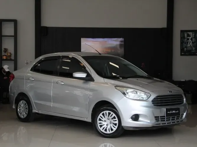 Ford KA+ Sedan 1.5 16V Flex 4P 2015