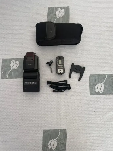 KIT FLASH YONGNUO YN560 III + RF-605C CANON - FUNCIONANDO 100%