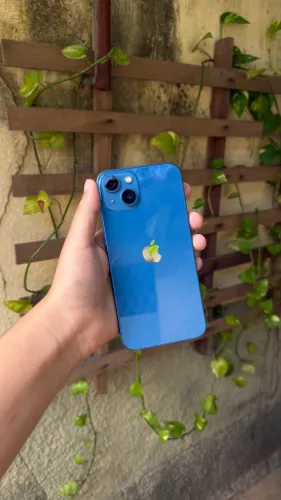 iPhone 13 128gb azul seminovo