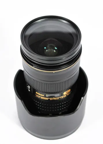 LENTE NIKON 24-70 2.8 FULL FRAME ED.