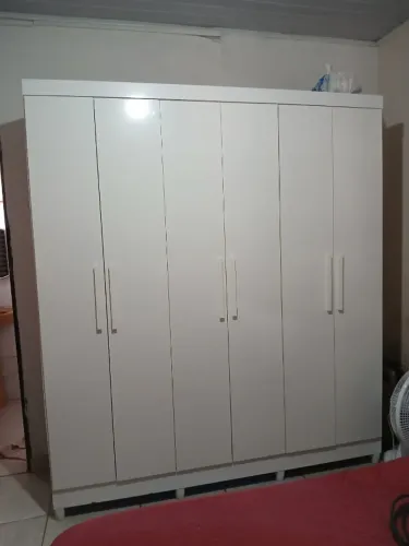 Guarda - roupa
