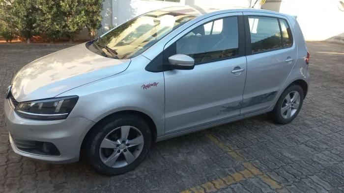 Volkswagen Fox Rock IN RIO 1.6 MI Total Flex 8V 5P 2016