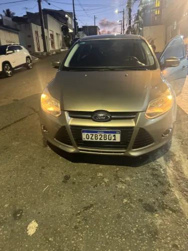 Ford Focus Sedan 2.0 16v/2.0 16V Flex 4P Aut. 2014