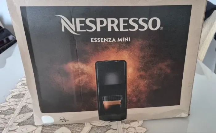 NESPRESSO ESSENZA MINI