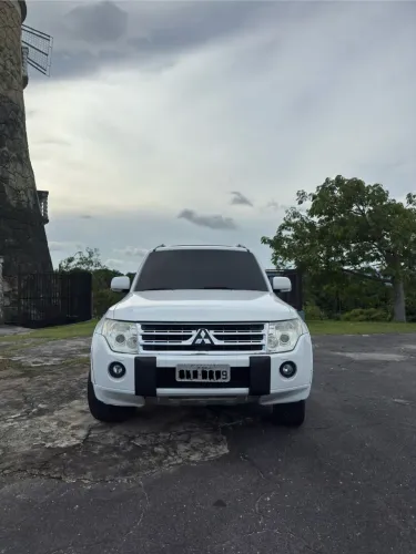 Mitsubishi Pajero HPE Full 3.2 4X4 T.i.dies. 5P AUT 2011