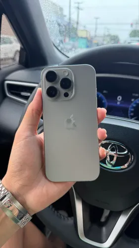 iPhone 16 pro 256