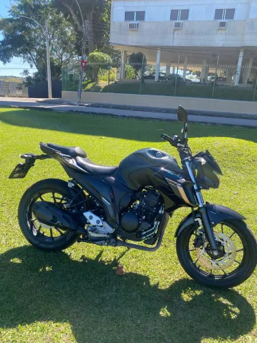FZ25 2024