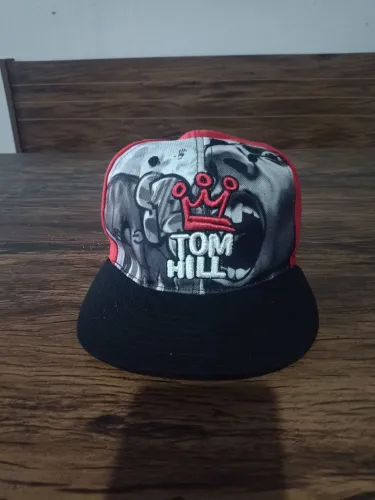 Boné Tom Hill