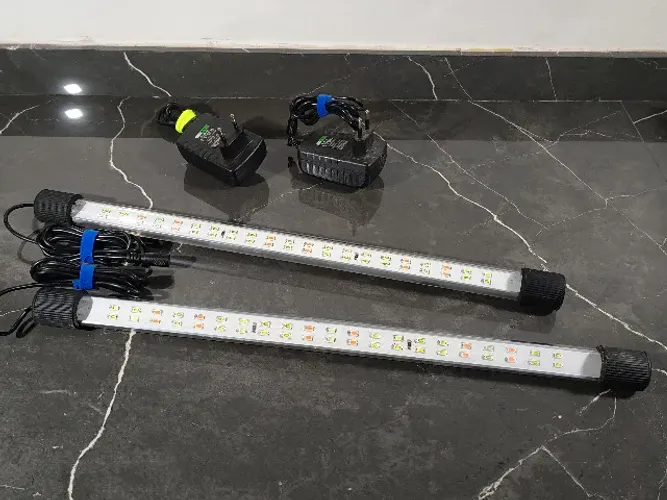 2 luminárias OceanTech Power tube 50 - Submergíveis