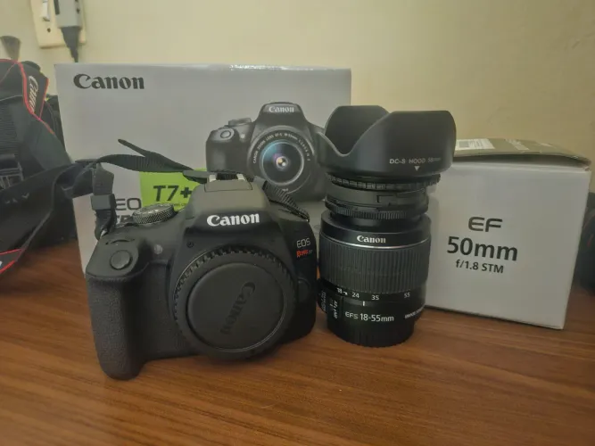 Canon Rebel T7 + Flash Godox V860iiic + Lente Canon 50mm EF