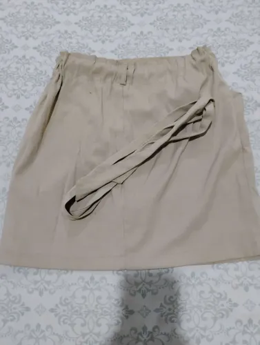 Saia creme feminina 