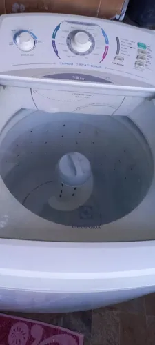 Maquina de lavar 
