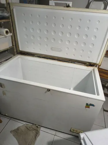 Frizzrer uma porta horizontal