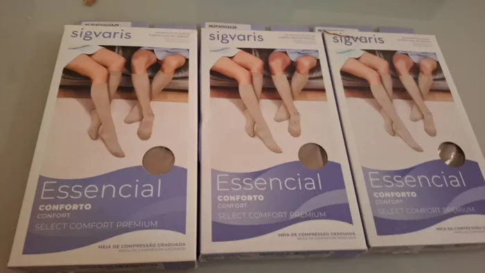 VENDE-SE 3 MEIAS DE COMPRESSÃO GRADUADA SIGVARIS NOVAS NA CAIXA ÓTIMO PREÇO.