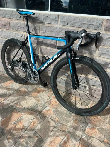 Speed Soul 3R2 em Carbono com rodas de Carbono
