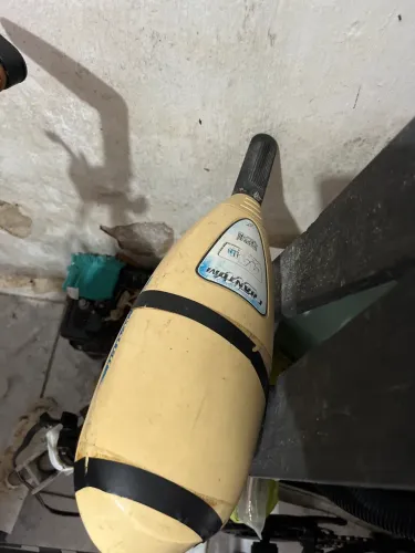 Motor de popa elétrico