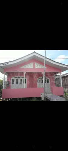 Vendo casa em afua, 2 quartos, banheiro, toda em alvenaria e gradeada, ctt *29