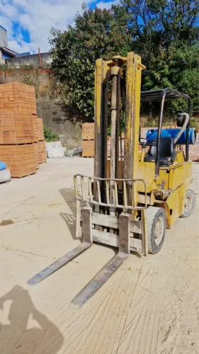 Empilhadeira YALE 2,5ton