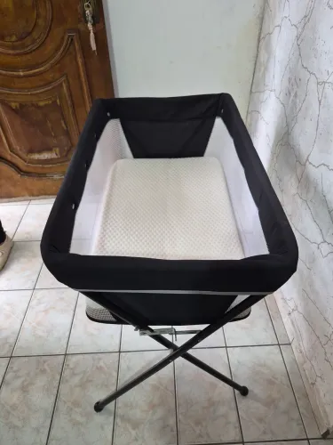 Berçário bebê dobrável 
