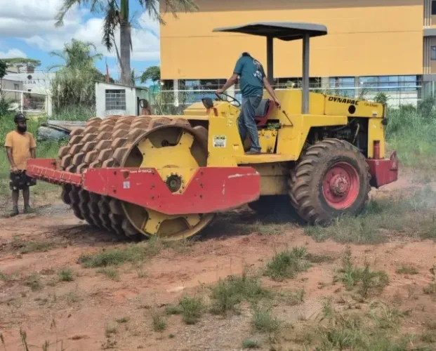 Rolo compactador CA 25. Dynapac