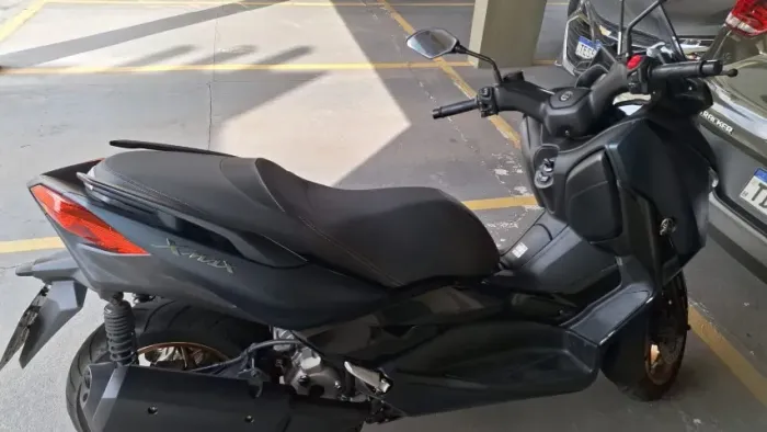 Moto Yamaha SCOOTER XMAX 250 CC ABS 2024