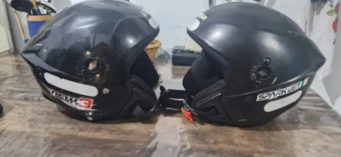 Capacete sem viseira