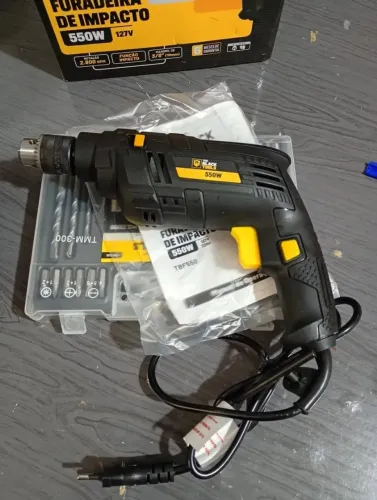 Furadeira de Impacto Black Tools, Potência 550w.