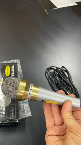 Microfone profissional com fio modelo TE-58