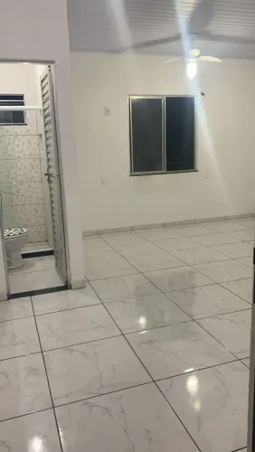 Kitnet Ampla em Itaipuaçu 