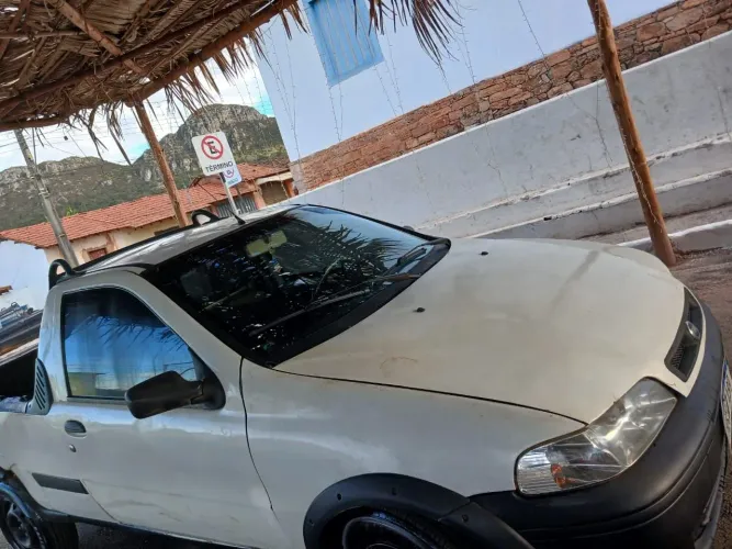 Fiat Strada 1.3 MPI Fire 8V 67cv CS 2004
