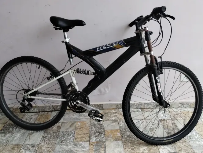 Mountain Bike aro 26
