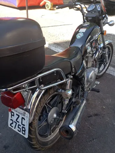 Moto Suzuki 