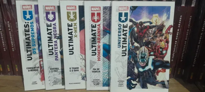 Coleção Universo Ultimate, X-men, Homem Aranha, Pantera Negra e Os Supremos Marvel Panini