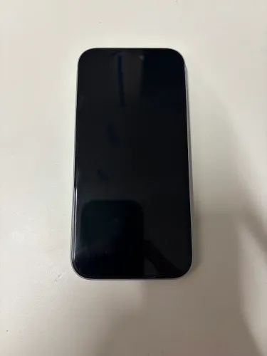iPhone 15 128 GB