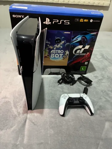 PlayStation 5 Slim mídia digital 1TB 