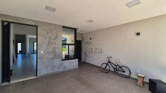 Casa em Condomínio Malibu Residencial Caçapava