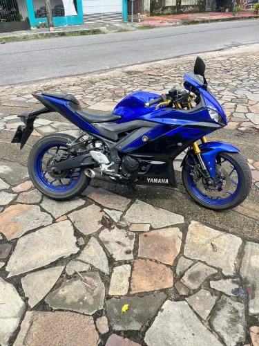 Yamaha R3