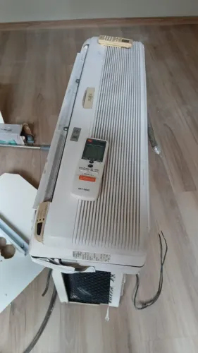 ar condicionado EVAPORADORA E CONDENSADORA