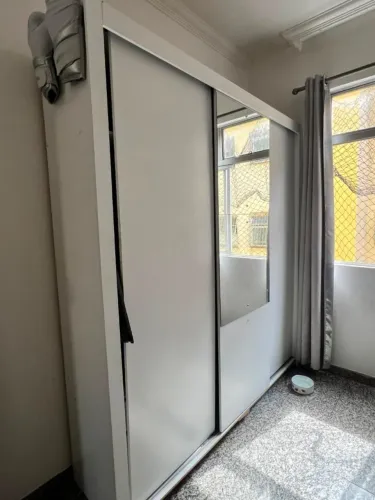 Guarda-Roupa Casal 4 Espelhos 3 Portas de Correr 4 Gavetas Max Plus Espresso Móveis Branco